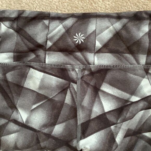 Athleta Gray Abstract‎ Cropped Tights Leggings Size XXS - Picture 6 of 7